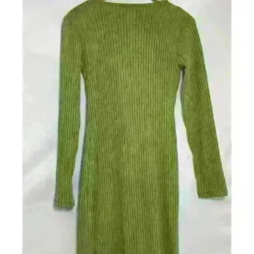 Zara Women’s Olive Green Ribbed Button-Front Midi Dress - Picture 11 of 13